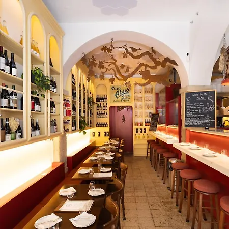 Hermitage Castelo - Casa Se דירה